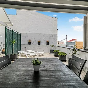 Urban San Roque With Solarium Сasa de vacaciones